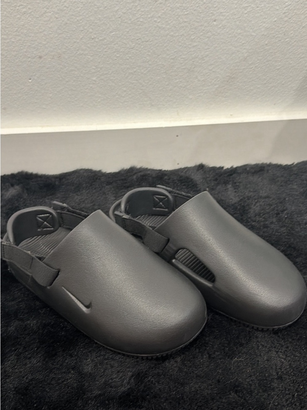 Nike Kids Black Slip-On Clog with Back Strap